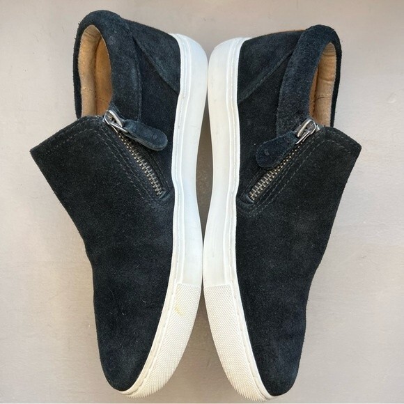 Gentle Souls by Kenneth Cole Lowe Black Suede Slip On Sneaker Shoes Women’s 6 M - Picture 4 of 15